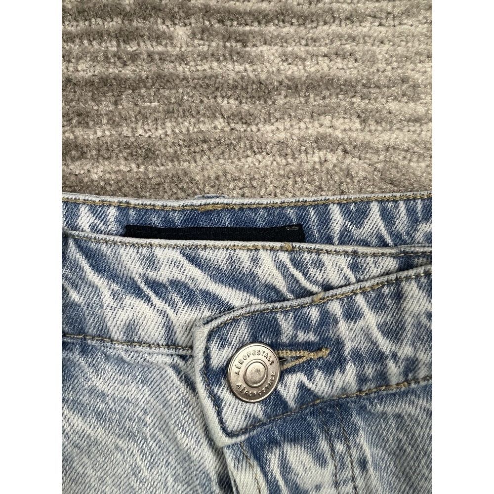 Aeropostale Shorts Womens 12 Blue Destroyed Mom Short Cut Off Denim - Picture 9 of 11